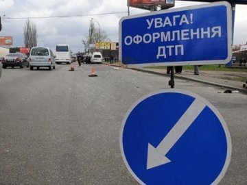 У Дніпропетровську на переході авто збило 4-річну дитину. ВІДЕО