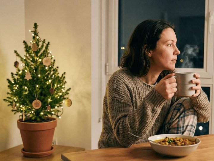 Новий рік на самоті: як зустріти, щоб не засумувати