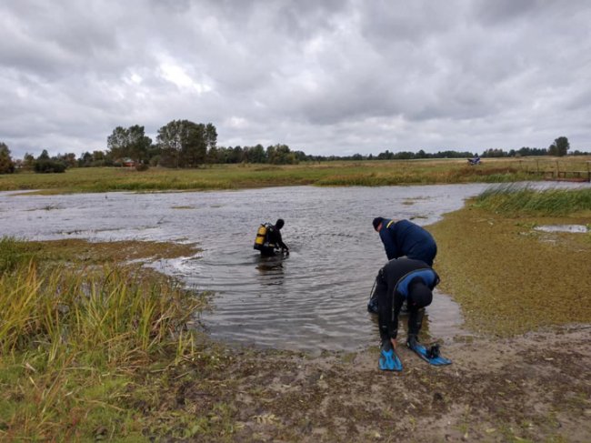 На Волині з квадрокоптером і водолазами майже тиждень розшукують чоловіка