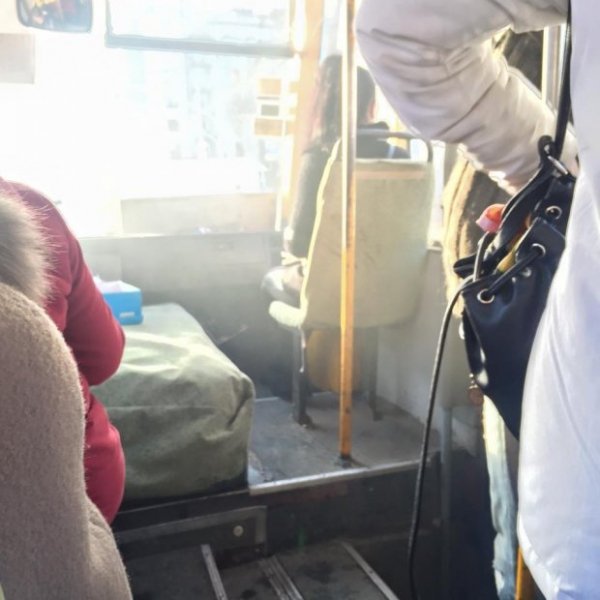 Маршрутка загорілася під час руху в Івано-Франківську. ФОТО