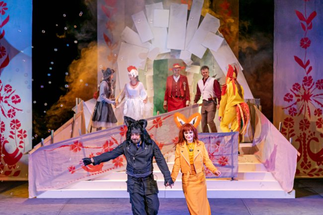 Захист рідного дому та пошуки щастя: що покажуть у театрі у Луцьку 7 – 12 жовтня