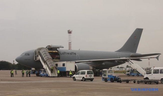 На лікування до Німеччини відправили 13 українських військових