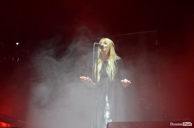 Зворушливо і затишно: Vivienne Mort презентував у Луцьку новий альбом. ФОТО