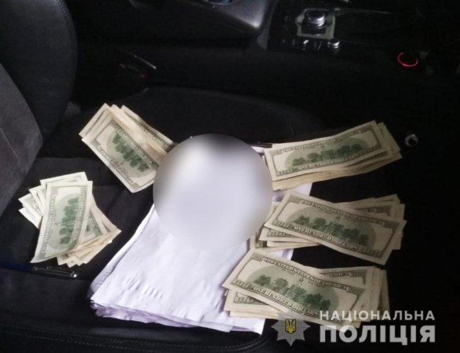 6,2 тисячі доларів за ухилення від призову та переправлення через кордон: на Волині припинили незаконну схему