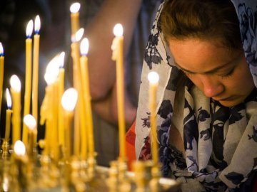 Волинський священник відповів, до яких ікон потрібно молитися, щоб швидше одужати