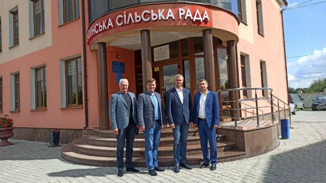 У громадах Луцького району боротимуться із зарослями борщівника