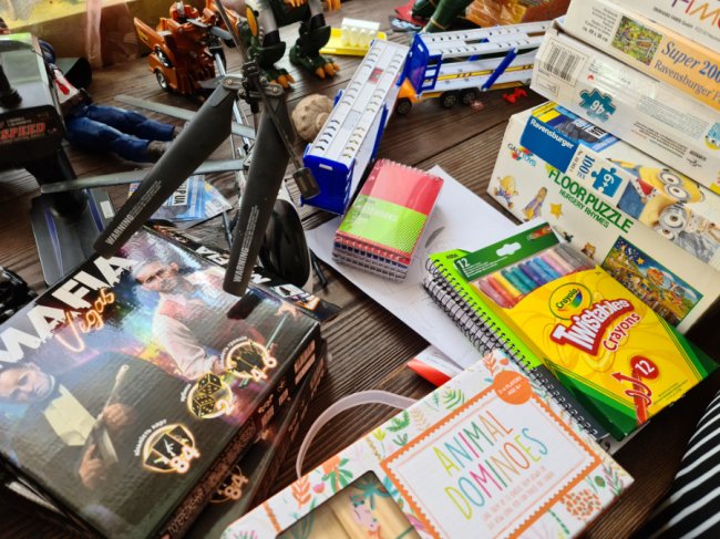 Коні і сільський колорит: як допомагають долати стрес дітям переселенців на Волині