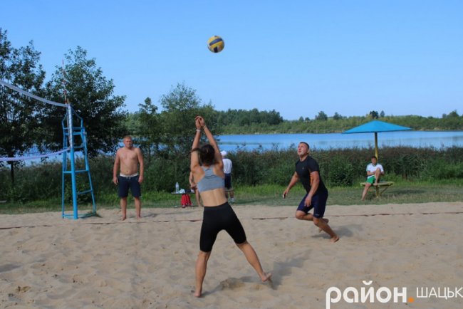 У Шацьку змагались за кубок громади з пляжного волейболу. ФОТО