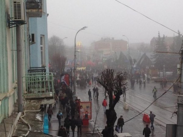 Мітинг у Вінниці: на вулиці вийшло понад  2 тисячі людей. ФОТО