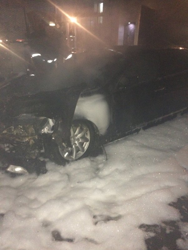 У Луцьку горіло авто депутата міськради. ФОТО