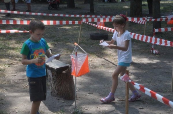 У Луцькому парку змагалися орієнтувальники. ФОТО