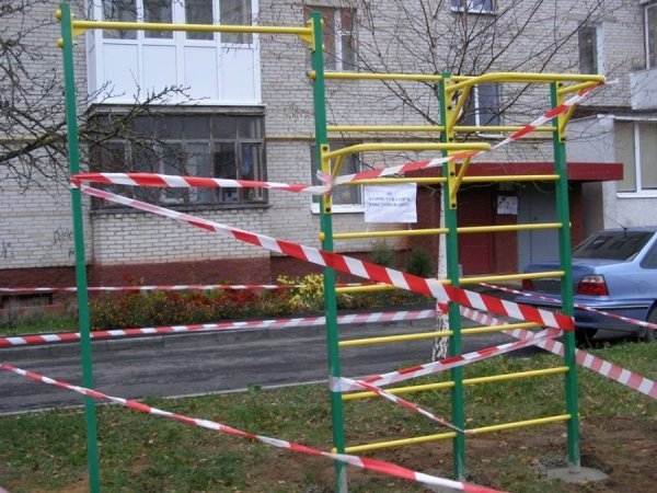 У Луцьку оновили дитячий майданчик на ЛПЗ