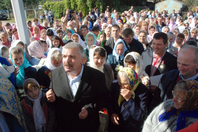 На Волині освятили нову церкву, яку чекали 500 років. ФОТО