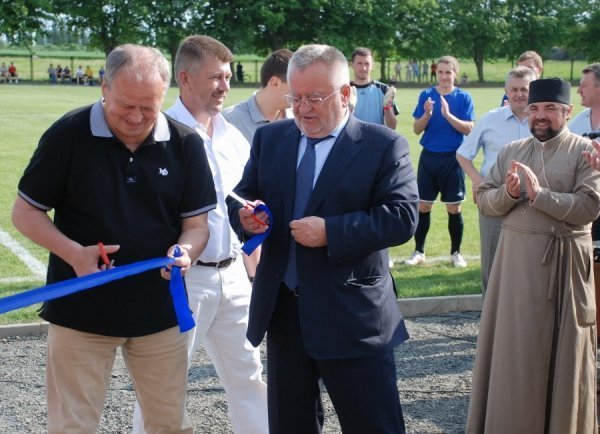 На Волині відкрили новий стадіон. ФОТО