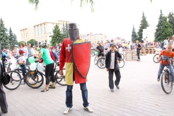 «Середньовічне» завершення луцького «Велодня». ФОТО 