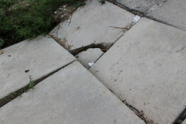 Вулиця після «облагородження» нагадує майданчик для екстремалів, ‒ мешканці. ФОТО