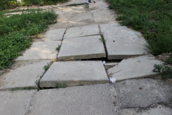 Вулиця після «облагородження» нагадує майданчик для екстремалів, ‒ мешканці. ФОТО