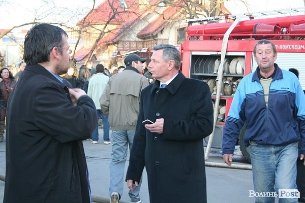 Пожежа в центрі Луцька. ФОТОРЕПОРТАЖ