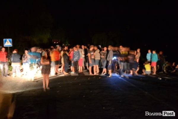 На Волині продовжують нічну «блокаду» міжнародної траси. ФОТО. ВІДЕО