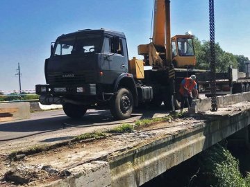 На Волині ремонтують 54-метровий міст, який збудували минулого століття