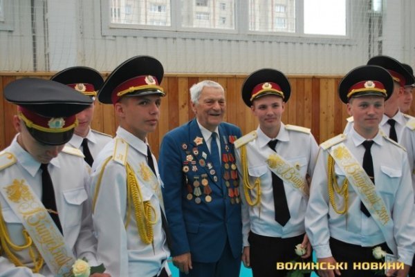 Випускний у луцькому військовому ліцеї. ФОТО