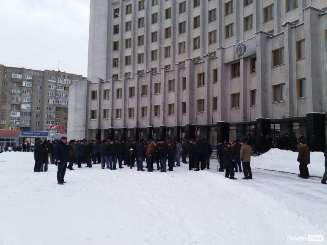 Пес-«терорист» та пожежа в гуртожитку. Надзвичайні новини тижня