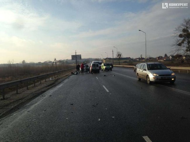 У Рованцях зіткнулися дві автівки. ФОТО