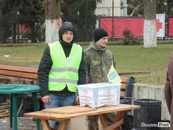 Антивоєнне віче у Луцьку. ФОТО