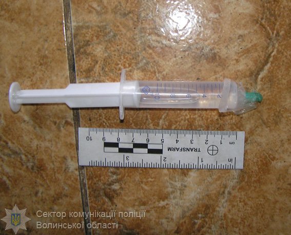 Ковельчанин виготовляв удома наркотики