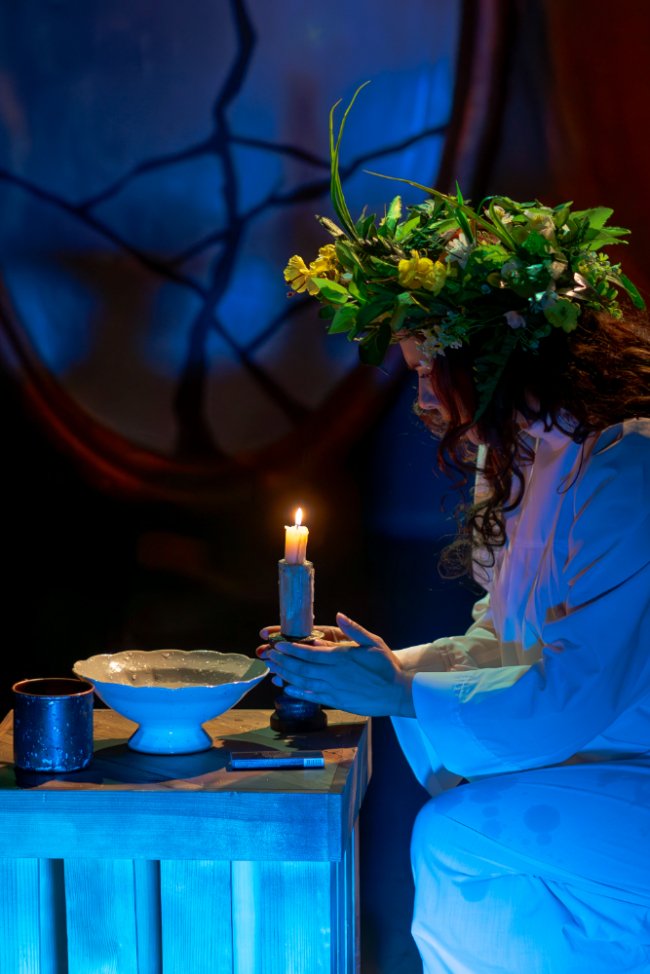 Об'єднатися заради спільної віри в Перемогу: що покажуть у Волинському драмтеатрі 1-6 жовтня