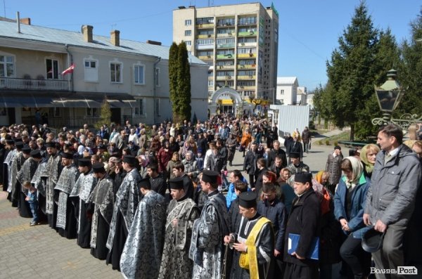 У Луцьку відбувся загальноміський Страждальний хресний хід. ФОТО