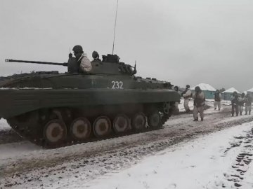 РФ перекинула у Білорусь частину танкової армії, –  британська розвідка