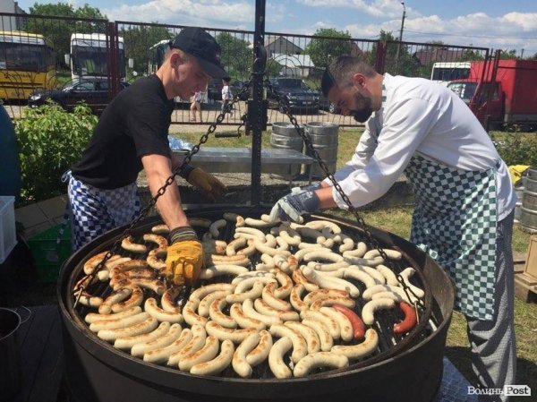 Море позитиву, командний дух та безліч смачної їжі – у Ковелі відбувся чемпіонат з драгонботу. ФОТО. ВІДЕО