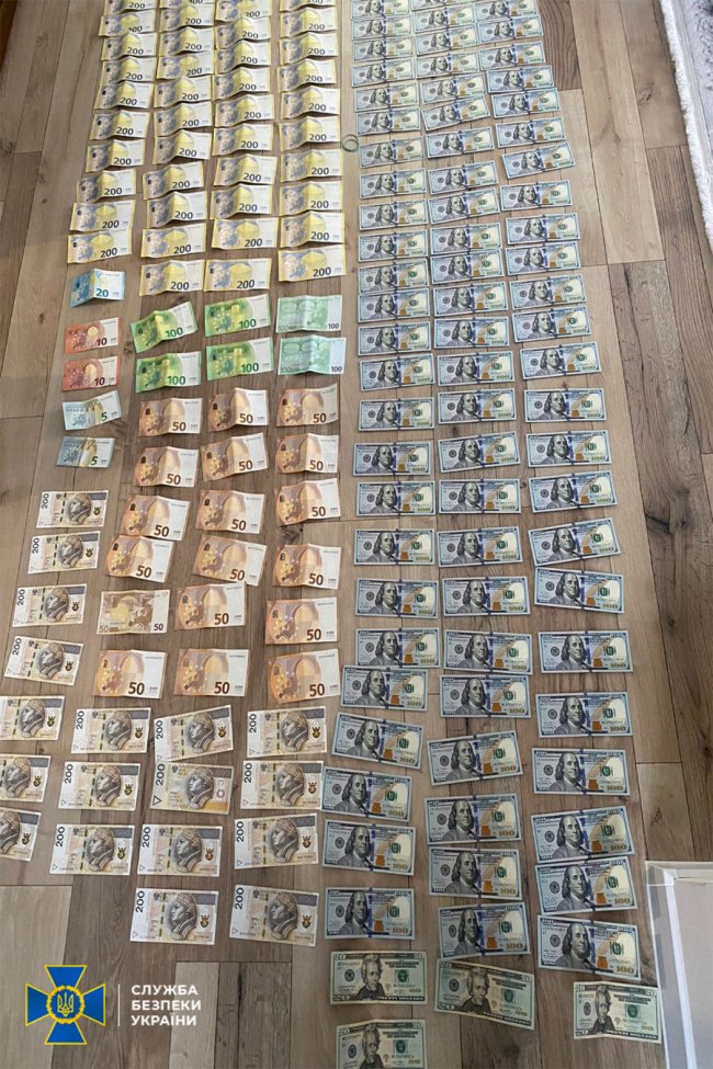 На Волині посадовець сільради організував контрабанду бронежилетів і касок на 18 тисяч доларів