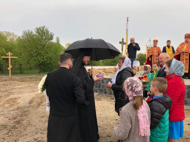 У селі на Волині освятили місце для побудови храму