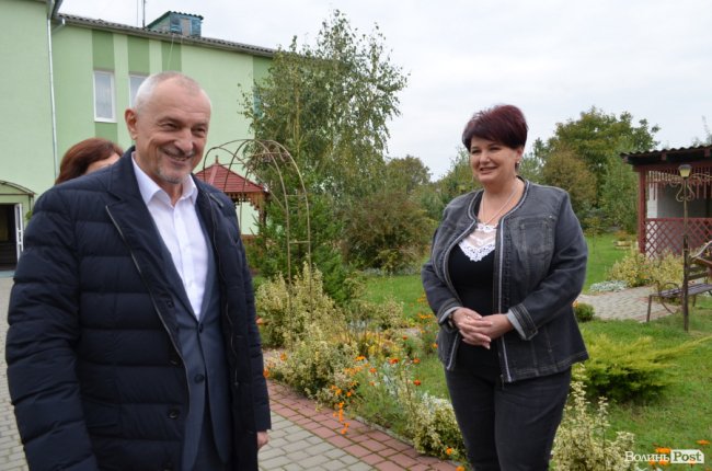 «Не дай Бог такої старості, але вона досить пристойна», -  Савченко про терцентр для пенсіонерів на Волині