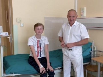 Місяць після пересадки серця: 13-річного Максима Давидюка виписують з лікарні. ВІДЕО