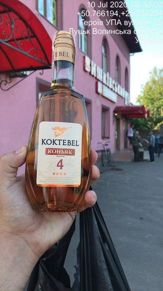 У Луцьку викрили два магазини, у яких торгували алкоголем у нічний час. ФОТО