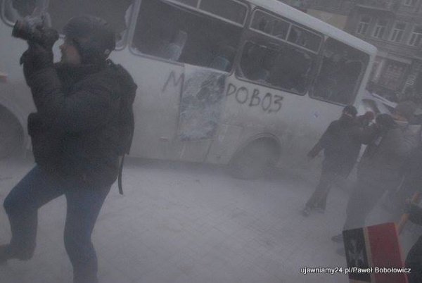 Сутички на Грушевського: фотовраження поляка