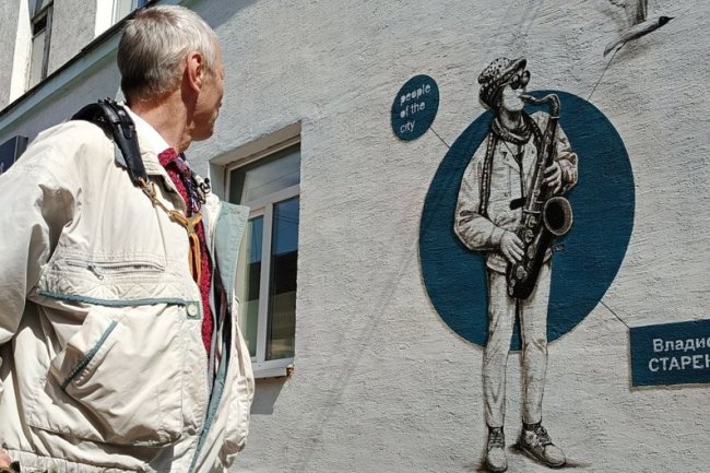 «Є багато мешканців Луцька, яким я знаю, що грати», — саксофоніст з Луцька. ВІДЕО