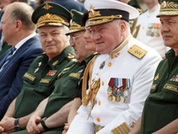 За поразки в Україні Кремль показово карає командирів окупаційних військ, – розвідка