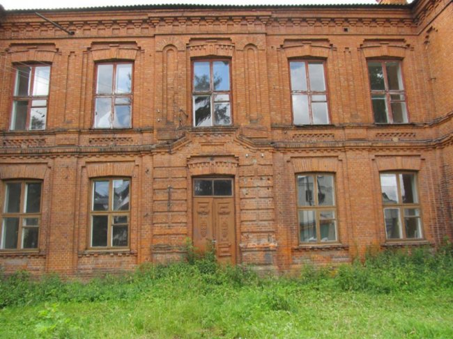 У Володимирі зник барельєф відомому художнику