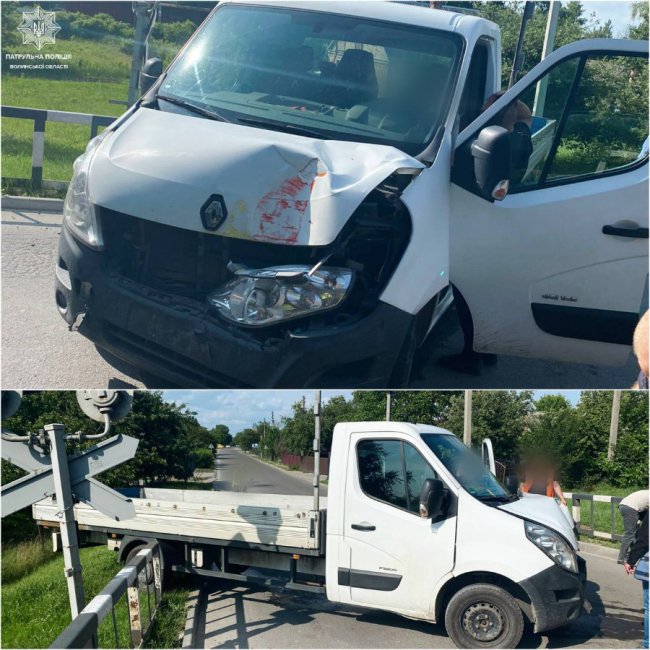 У Луцьку водій авто зіткнувся з локомотивом