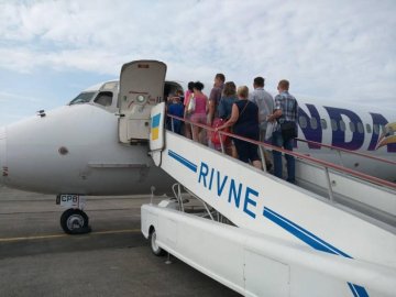 З рівненського аеропорту перестав курсувати єдиний авіарейс