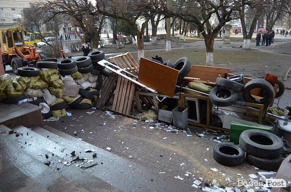 Активісти покинули управління міліції у Луцьку. ФОТО