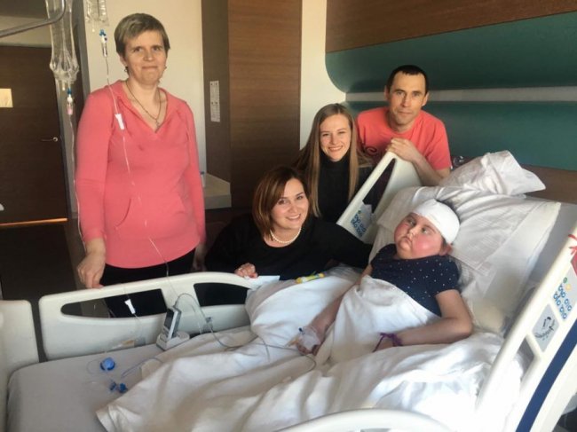 Розповіли про стан здоров’я Настусі Абрамчук. ФОТО