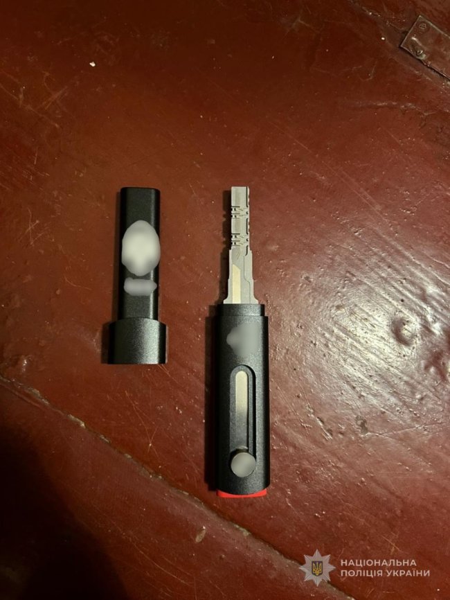 У Луцьку 54- річний чоловік зламував авто та грабував їх. ВІДЕО