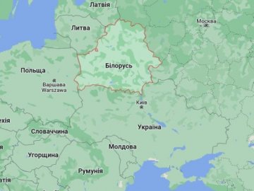 Лукашенко створює нове командування біля України, бо допускає війну