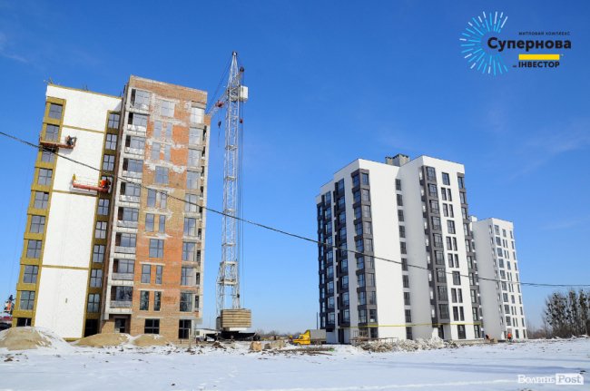 Перший і другий будинки