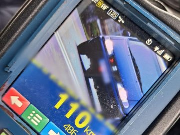 Гнав 110 км на годину: патрульні оштрафували нетверезого водія